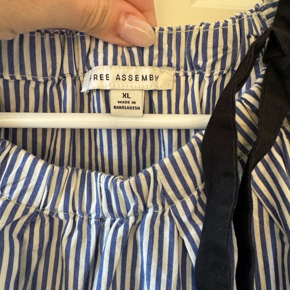 Striped Blue and White Mini Shift Dress - Picture 5 of 6